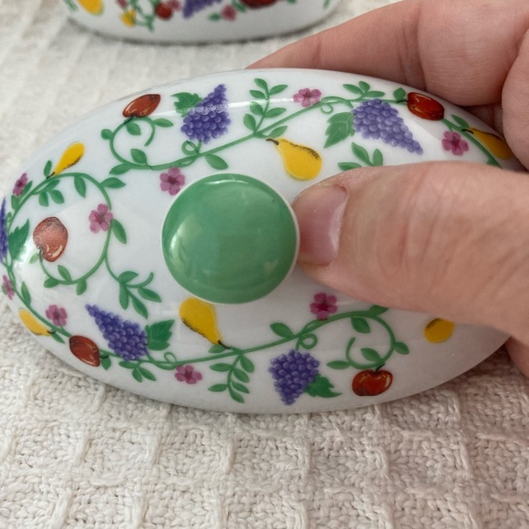 Cooks Street Fruit Pattern 1/2 Stick Butter Boat - Picture 8 of 9